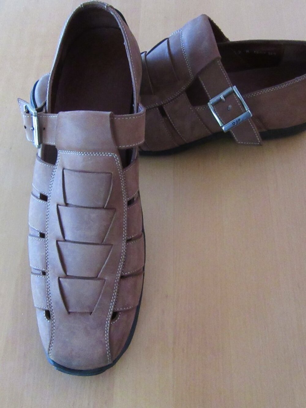 Donald J. Pliner brown suede leather fishermans sandals shoes - 12 - 1990's EUC